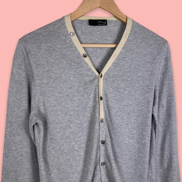 Nanibon Colorblock Button Front Cotton Cardigan - Picture 3 of 10